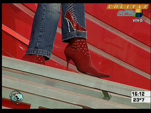 Celina.Rucci.Vueltita.Jeans.Intrusos.SD.HQ.60FPS-Colitaz.01.jpeg