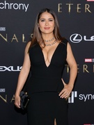 Salma+Hayek+Los+Angeles+Premiere+Marvel+Studios+L19Tw4iO06fx.jpg