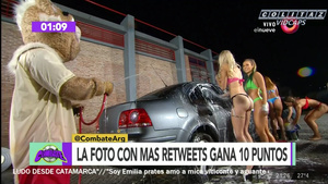 Soso.Mirabelli.y.Rubia.Lavando.Auto.Combate.1080P-Colitaz.42.jpeg