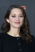 Marion+Cotillard+Bigger+Premiere+69th+San+V33_1fr3zAox.jpg