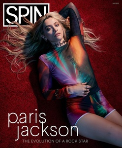 Paris Jackson - Page 3 MECFW8Y_t