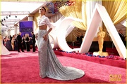 zendaya-oscars-2022-red-carpet-22.jpg