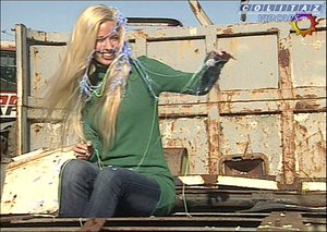 Rocio.Guirao.Diaz.El.Garage.Vid1.SD.60FPS-Colitaz.39.jpeg