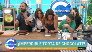 Catherine.Fulop.Pechugona.Come.Cachapas.Cocineros.Arg.1080P-Colitaz.05.jpg