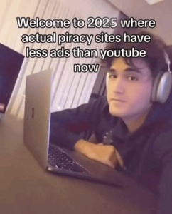 HReoAwM7.jpg