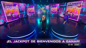 Laurita.Fernandez.Bienvenidos.a.Ganar.Vestido.Blazer.Abierto.1080P-Colitaz.21.jpeg