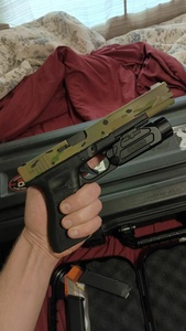 x85TOqz2.jpg