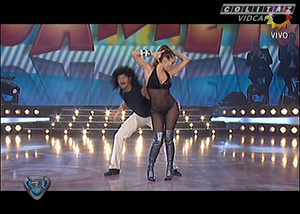 Colitaz-Pampita.Bailando.2008.Transparencia.Cuarteto.SD.HQ.60FPS.81.jpeg