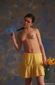[Image: ME12E4NT_t.jpg]