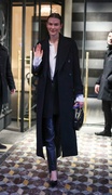 Karlie Kloss - Out on a stroll in Paris 01/21/2024
