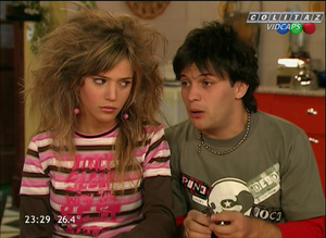Luisana.Lopilato.Casados.Con.Hijos.Pool.HD-Colitaz.11.jpeg