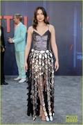 chris-evans-ana-de-armas-ryan-gosling-gray-man-premiere-12.jpg