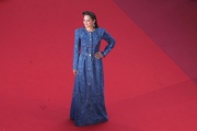 Marion+Cotillard+De+Son+Vivant+Peaceful+Red+6GrA60mpt2vx.jpg