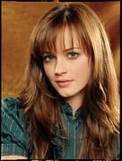 Alexis Bledel MEUB3VX_t