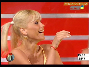 Nazarena.Velez.Musculosa.Amarilla.Jeans.Vueltita.Intrusos.No.Audio.SD.HQ.60FPS-Colitaz.66.jpeg