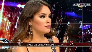Laly.Esposito.Maria.Del.Cerro.Primeros.Planos.Bailando.1080P-Colitaz.33a4.jpeg