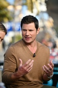 Nick Lachey - Visits 'Extra' at Universal Studios Hollywood in Universal City - January 10, 2019