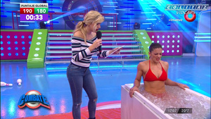 Laurita.Fernandez.Jean.Ajustado.Paula.Gomez.Combate.1080P-Colitaz.44.jpeg