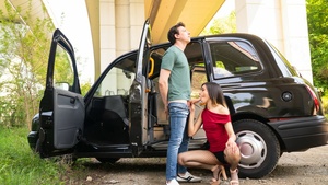 [Image: ME1CDGIS_t.jpg]