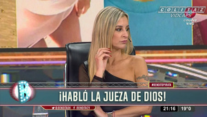 Mariela.Fernandez.Ultimo.Look.Marcando.y.Lengua.Bendita.1080P-Colitaz.Frente20.jpeg