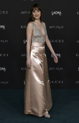 Dakota+Johnson+10th+Annual+LACMA+ART+FILM+LELcp9IhYk_x.jpg