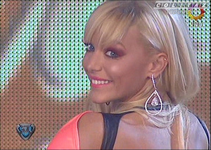 Colitaz-Evangelina.Anderson.Bailando.2008.Pop.Latino.Best.Parts.30-06-08.HQ.60FPS.45.jpeg