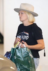 Malin Akerman - Goes shopping at the Americana at Brand in Glendale 09/20/2021