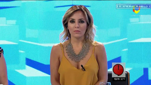 Cora.Debarbieri.Jeans.Ajustados.TCAM.1080P-ColitazTV.05.jpeg