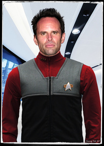 126 Walton Goggins.jpg