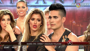 Laly.Esposito.Maria.Del.Cerro.Primeros.Planos.Bailando.1080P-Colitaz.33a9.jpeg