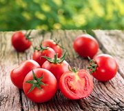 Сочные спелые помидоры / Juicy Ripe Tomatoes MEF614_t