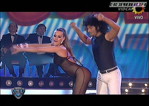 Colitaz-Pampita.Bailando.2008.Transparencia.Cuarteto.SD.HQ.60FPS.97.jpeg