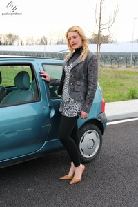 Permanent Link to Passionepiedi – christelle automobile01