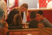 katy-perry-orlando-bloom-bday-dinner-friends-20.jpg