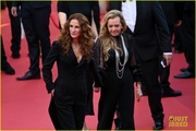 julia-roberts-chopard-cannes-film-festival-28.jpg