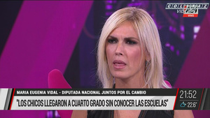 Viviana.Canosa.Platinada.Blusa.Negra.Escote.Viviana.Con.Vos.1080P-Colitaz.55.jpeg