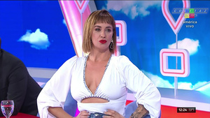 Josefina.Pouso.Escotadita.Intrusos.2024.1080P-Colitaz.05.jpeg