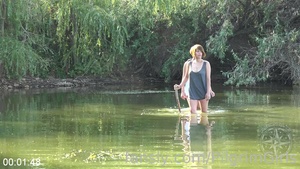 [Image: ME14KMRL_t.jpg]