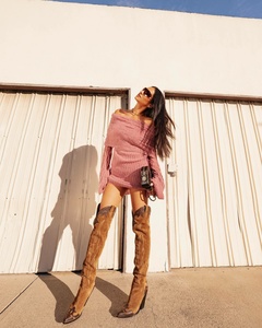 Shay Mitchell - Page 13 MER4O31_t