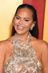 Chrissy Teigen - 2024 Vanity Fair Oscar Party at Wallis Annenberg Center for the Performing Arts in Beverly Hills, California 03/10/2024