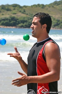 Permanent Link to juggling balls