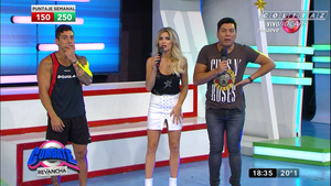 Laurita.Fernandez.Pollerita.Tajo.Descuido.Combate.1080P-Colitaz.59.jpeg