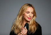 Jodie+Comer+UK+Premiere+20th+Century+Studios+__8DWXoQq9dx.jpg