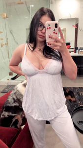 Ariel Winter (6).png