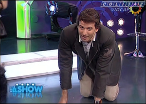 Cinthia.Fernandez.Vueltita.Calza.Gris.Este.Es.El.Show.SD.HQ.60FPS-Colitaz.103.jpeg