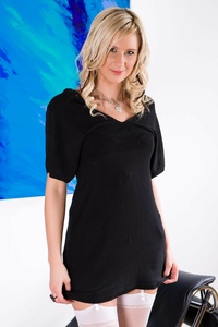 Permanent Link to Teen Dreams 11323