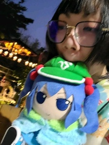 kxVx9EoU.jpg