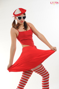 [Image: ME1A0U4H_t.jpg]