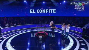 Noelia.Marzol.Minuto.Para.Ganar.Vestido.Blanco.Boquita.1080P-Colitaz.46.jpeg