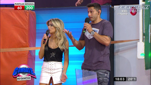Laurita.Fernandez.Pollerita.Tajo.Descuido.Combate.1080P-Colitaz.27.jpeg